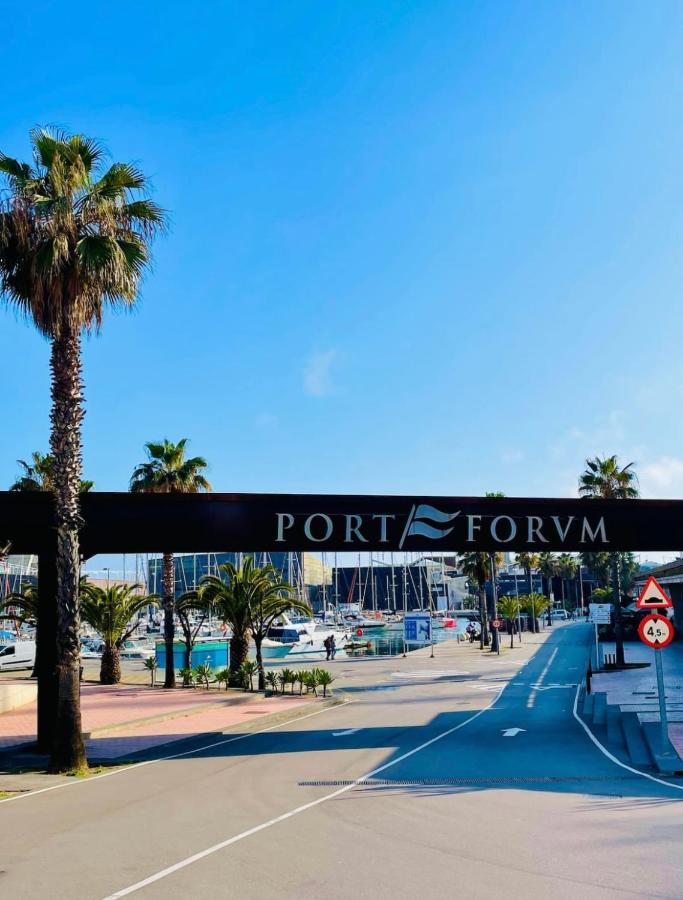 Yacht Hotel Barcelona サン・アドリア・デ・ベソス エクステリア 写真